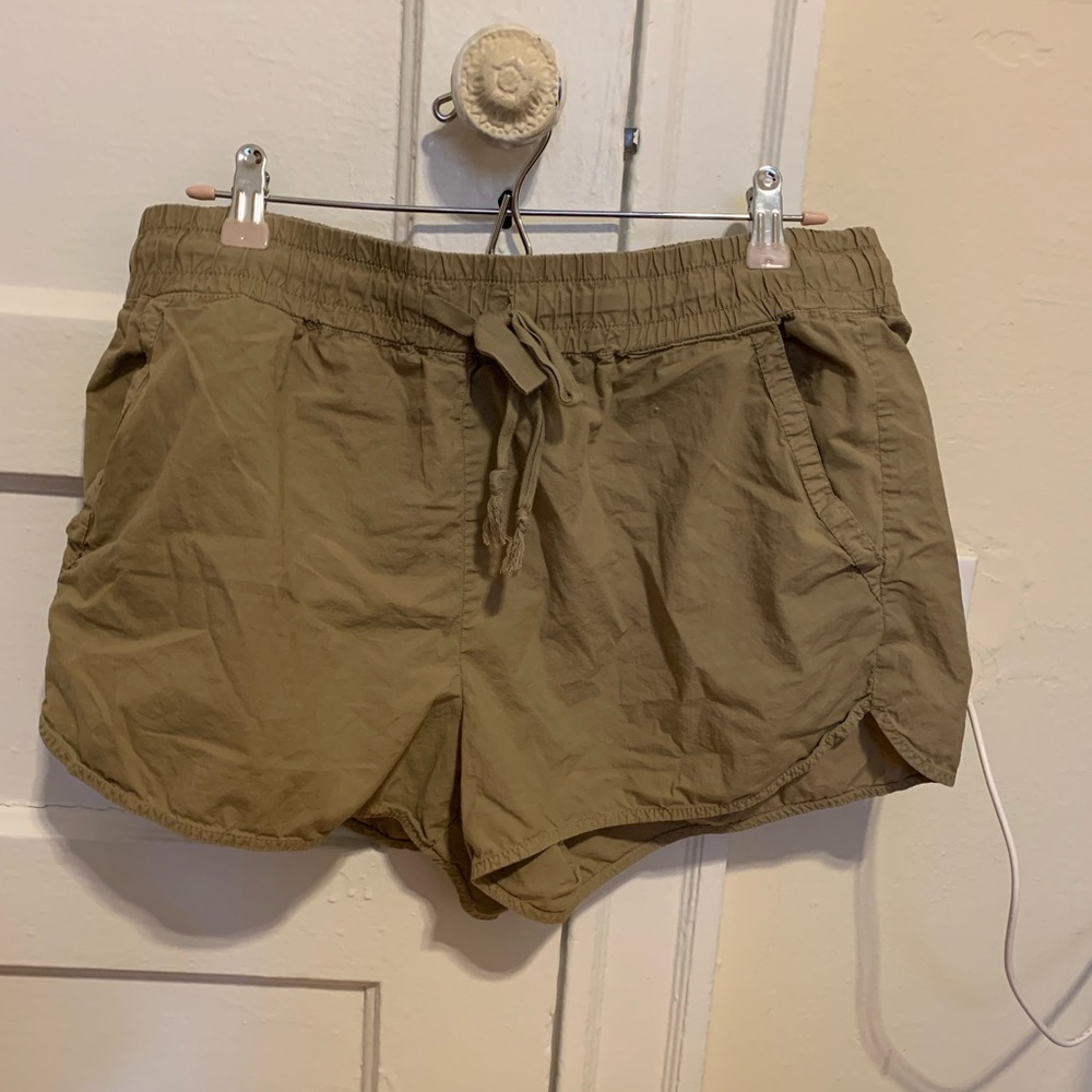 Lou & Grey drawstring shorts